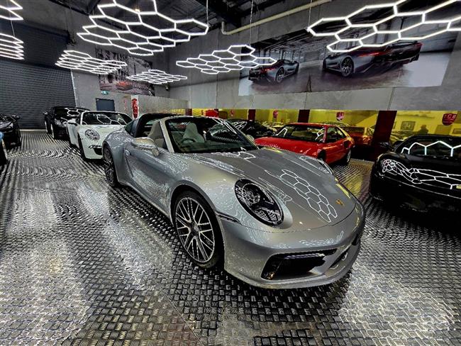 2021 PORSCHE 911 TARGA 4S TARGA - $339,888.00 - Photo 4