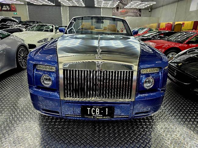 2008 ROLLS-ROYCE PHANTOM DROPHEAD CONVERTIBLE - $399,888.00 - Photo 2