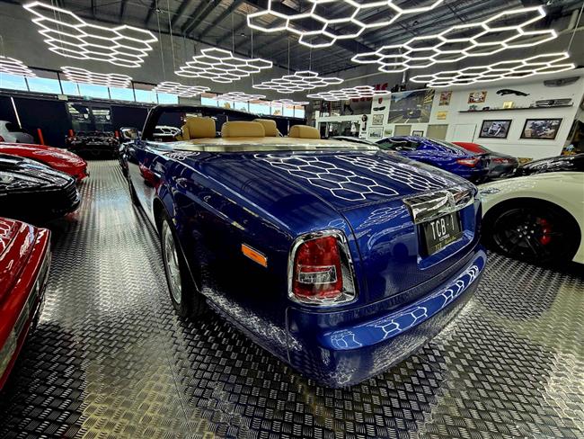 2008 ROLLS-ROYCE PHANTOM DROPHEAD CONVERTIBLE - $399,888.00 - Photo 7