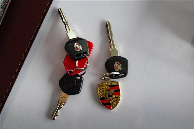 1988 PORSCHE 928 S4 COUPE - $99,888.00 - Photo 40