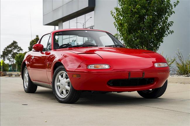 1990 MAZDA MX5 CONVERTIBLE - $49,888.00 - Photo 1