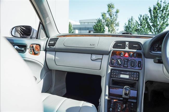 2000 MERCEDES-BENZ CLK-CLASS CLK320 ELEGANCE CABRIOLET - $24,888.00 - Photo 34