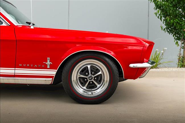 1967 FORD MUSTANG FASTBACK - $129,888.00 - Photo 9